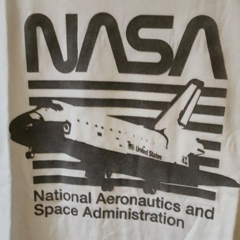 American Eagle NASA White Cotton t Shirt Size S NWT - Picture 4 of 5